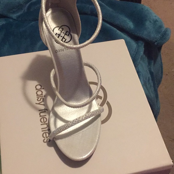 Brand new heels! - Picture 3 of 5